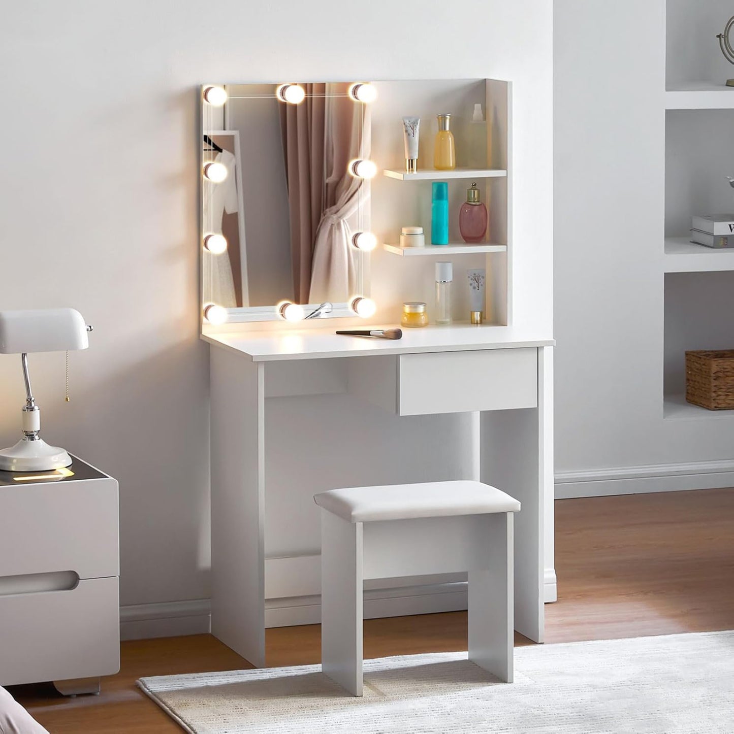 ΤΟΥΑΛΕΤΑ ΜΕ ΦΩΤΙΣΜΟ LED & ΡΑΦΙΑ LAURYN HM2501.03 ΜΕΛΑΜΙΝΗ ΣΕ ΛΕΥΚΟ 75x40x134.5Υεκ