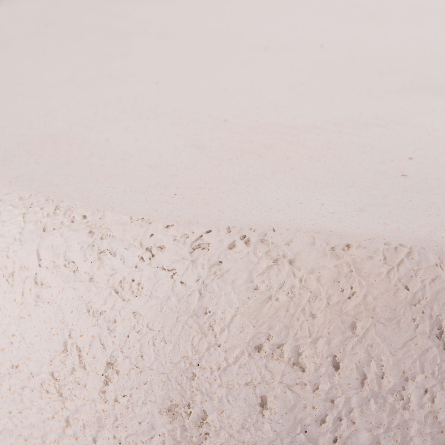 ΤΡΑΠΕΖΙ ΣΑΛΟΝΙΟΥ GERSON HM18151.02L FIBER CEMENT ΣΕ ΛΕΥΚΟ--122x78,5x40Υεκ.